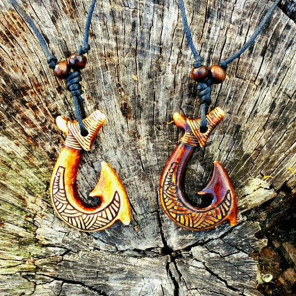 🎣 Light and Dark Brown Fish Hook Necklaces 🎣 - Picture 2 of 4